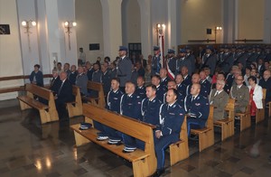 uczestnicy mszy św. z nadinsp. Michałem Ledzionem na czele