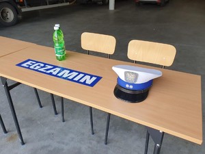 Tabliczka - Egzamin
