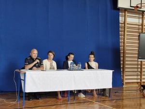 asp.sztab. Paweł Wantuch podczas przemowy - pierwsze zdjęcie