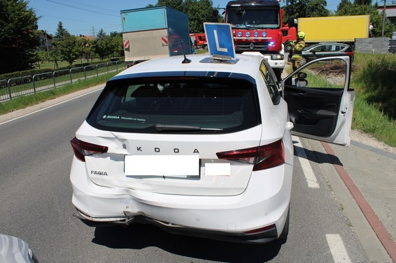 Uszkodzony pojazd, który uczestniczył z zdarzeniu
