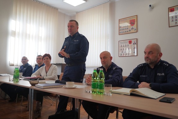 Podsumowanie działań policji podczas sezonu letniego w Radłowie