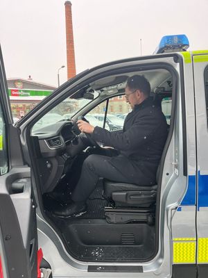 Oficjalne przekazanie radiowozu tarnowskiej Policji