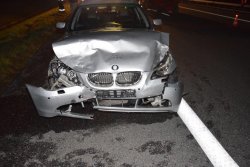 Zniszczony przód BMW